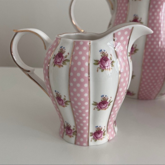 Fine Porcelain Teapot, Cream & Sugar Set - Picture 3 of 5